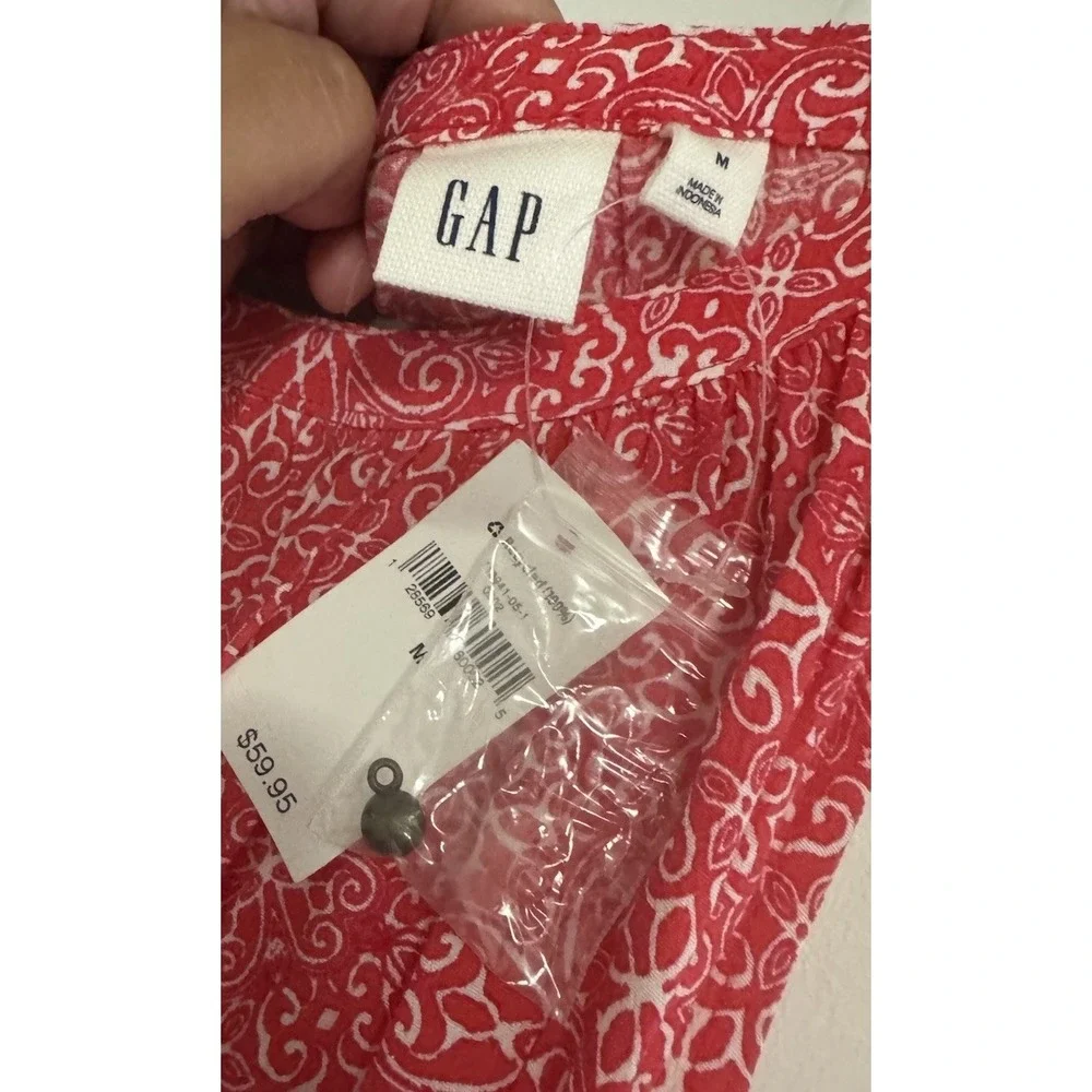 GAP NWT Pink Print Halter Romper Medium Drawstring Waist Pockets Summer Vacation